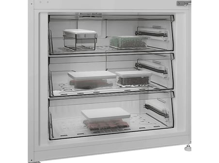GRUNDIG GPKND 616 E Enerji Sınıfı 615 LT Duo-No Frost Kombi Tipi Alttan Donduruculu Buzdolabı Beyaz