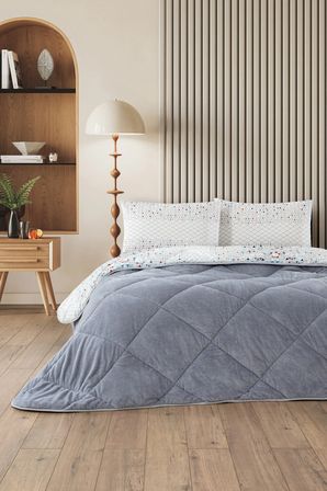 Evoria Battal Boy Lüx Wellsoft Yorgan Çift Taraflı - 2 Adet Yastık Kılıflı Yorgan Seti 215x235 cm