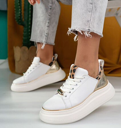 Pabucmarketi Beyaz Suni Deri Bağcıklı Kadın Sneaker Ayakkabı