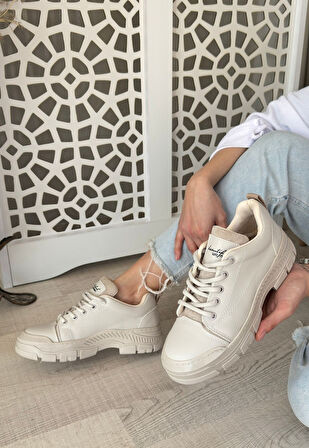 Pabucmarketi Bej Suni Deri Bağcıklı Kadın Sneaker Ayakkabı