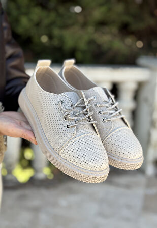 Pabucmarketi Bej Suni Deri Bağcıklı Kadın Sneaker Ayakkabı