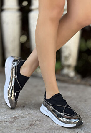 Pabucmarketi Platin Rugan Streş Detaylı Kadın Sneaker Ayakkabı