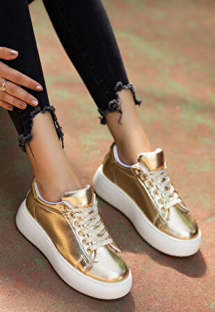 Pabucmarketi Sarı Rugan Bağcıklı Kadın Sneaker Ayakkabı