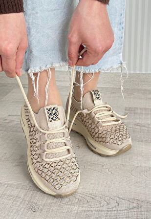 Pabucmarketi Bej Triko Boncuk İşlemeli Kadın Sneaker Ayakkabı