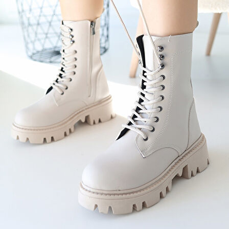 Pabucmarketi Bej Suni Deri Bağcıklı Kadın Bot