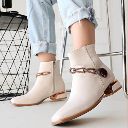 Pabucmarketi Bej Suni Deri Topuklu Kadın Bot