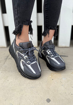Pabucmarketi Gri Suni Deri Gümüş Detaylı Kadın Sneaker Ayakkabı