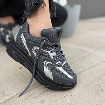 Pabucmarketi Gri Suni Deri Gümüş Detaylı Kadın Sneaker Ayakkabı