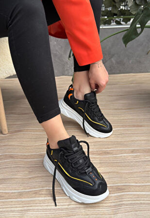 Pabucmarketi Siyah Suni Deri Hardal Detaylı Kadın Sneaker Ayakkabı