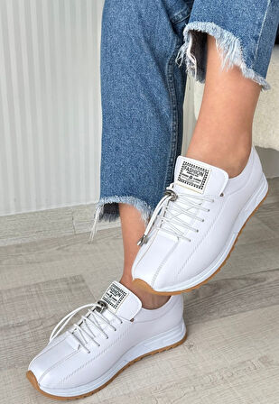 Pabucmarketi Beyaz Suni Deri Bağcıklı Kadın Sneaker Ayakkabı