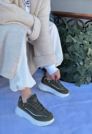 Pabucmarketi Yeşil Süet Gümüş Detaylı Kadın Sneaker Ayakkabı
