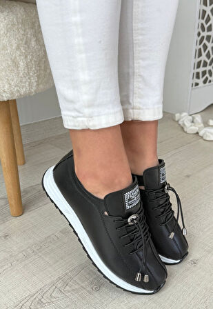 Pabucmarketi Siyah Suni Deri Bağcıklı Kadın Sneaker Ayakkabı