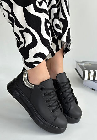 Pabucmarketi Siyah Suni Deri Bağcıklı Kadın Spor Ayakkabı