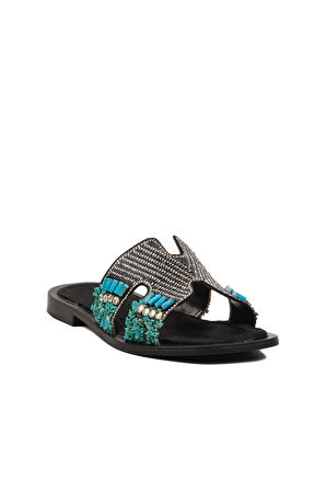 Aspor Siyah Taş İşlemeli İnce Taban Hafif Kadın Terlik