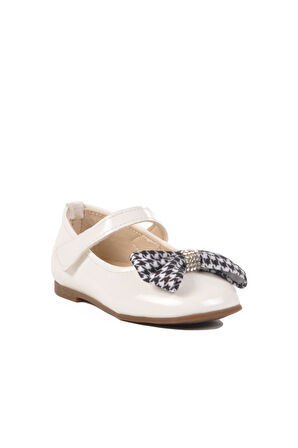 Aspor Beyaz Rugan Kurdeleli Hafif Kız Çocuk Babet