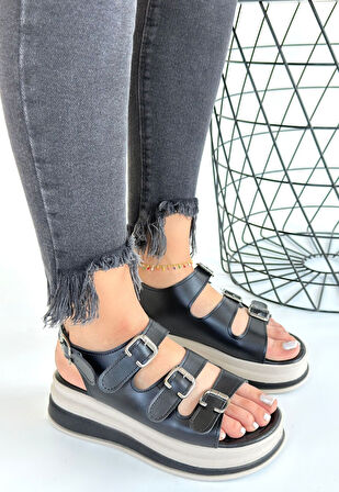 Pabucmarketi Siyah Suni Deri Kadın Düz Sandalet