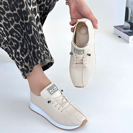 Pabucmarketi Bej Bağcıklı Kadın Spor Ayakkabı