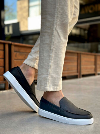 Pabucmarketi Bağcıksız Erkek Casual Ayakkabı SİYAH (BEYAZ TABAN)