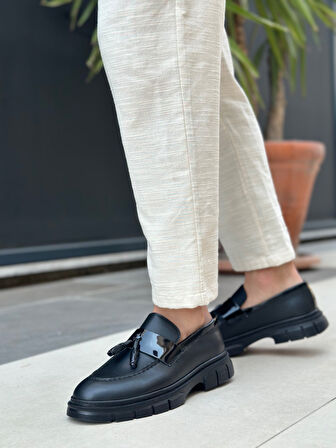 Pabucmarketi Püsküllü Kemer Detaylı Erkek Casual Ayakkabı SİYAH (SİYAH TABAN)