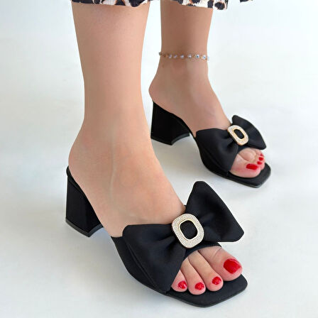 Pabucmarketi Siyah Kadın Topuklu Terlik