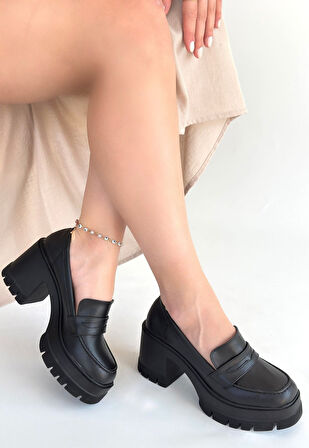 Pabucmarketi Siyah Kadın Topuklu Ayakkabı