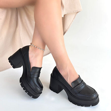 Pabucmarketi Siyah Kadın Topuklu Ayakkabı