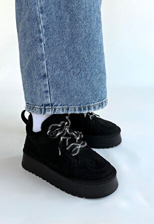Pabucmarketi Siyah Süet Bağcıklı Kadın Düz Bot