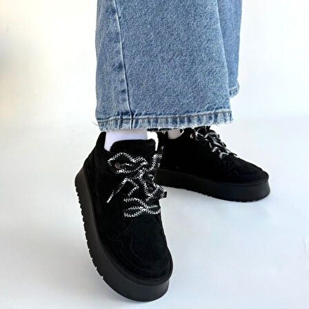 Pabucmarketi Siyah Süet Bağcıklı Kadın Düz Bot