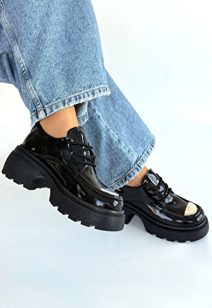 Pabucmarketi Siyah Rugan Kadın Topuklu Ayakkabı