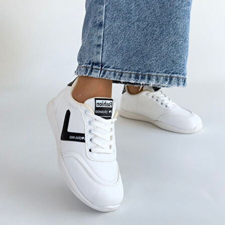 Pabucmarketi Beyaz Siyah Detaylı Bağcıklı Kadın Spor Ayakkabı