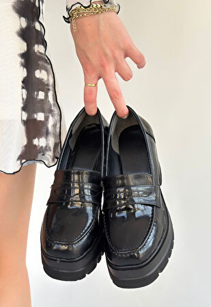 Pabucmarketi Siyah Rugan Kadın Topuklu Ayakkabı