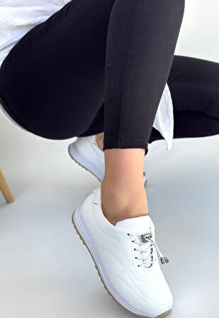 Pabucmarketi Beyaz Bağcıklı Kadın Spor Ayakkabı