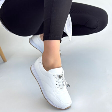 Pabucmarketi Beyaz Bağcıklı Kadın Spor Ayakkabı