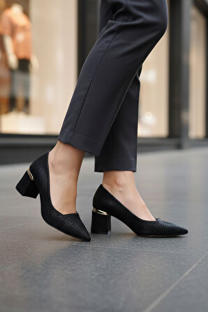 Aspor Siyah Kadın Topuklu Ayakkabı