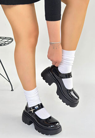 Pabucmarketi Siyah Rugan Kadın Topuklu Ayakkabı