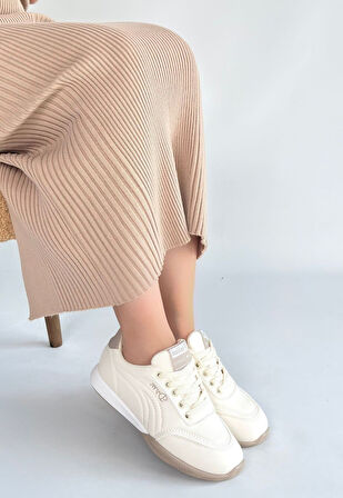 Pabucmarketi Bej Bağcıklı Kadın Spor Ayakkabı