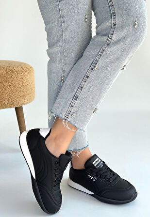 Pabucmarketi Siyah Bağcıklı Kadın Spor Ayakkabı