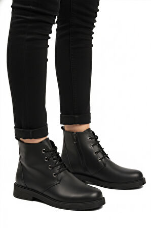 Aspor Siyah Bağcıklı Fermuarlı Kadın Topuklu Bot