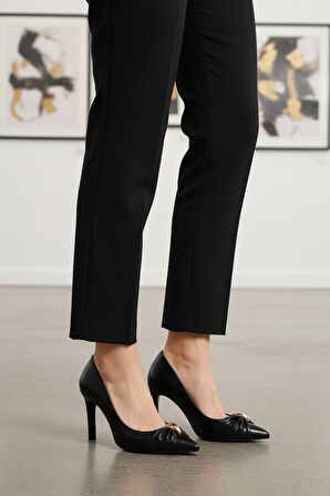 Aspor Siyah Kadın Topuklu Ayakkabı