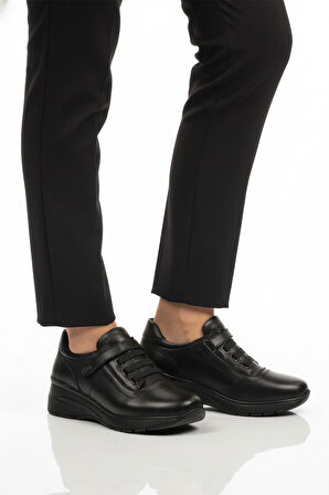 Aspor Siyah Hakiki Deri Kadın Casual Ayakkabı