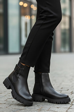 Aspor Siyah Hakiki Deri İçi Polarlı Kadın Topuklu Bot