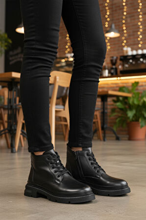 Voyager Siyah Hakiki Deri İçi Polarlı Kadın Topuklu Bot