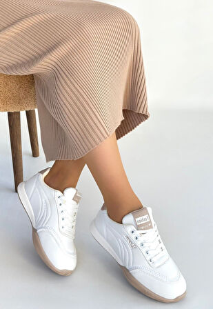 Pabucmarketi Beyaz Bağcıklı Kadın Spor Ayakkabı