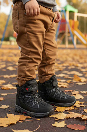 Ruffon Siyah Polarlı Fermuarlı Erkek Çocuk Düz Bot