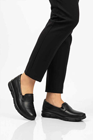 Aspor Siyah Hakiki Deri Ortopedik Kadın Casual Ayakkabı