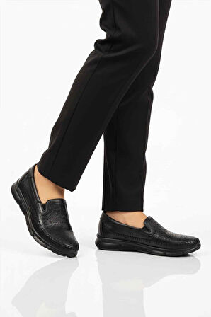 Aspor Siyah Hakiki Deri Ortopedik Kadın Casual Ayakkabı