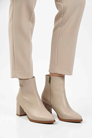 Aspor Bej Fermuarlı Polarlı Kadın Topuklu Bot