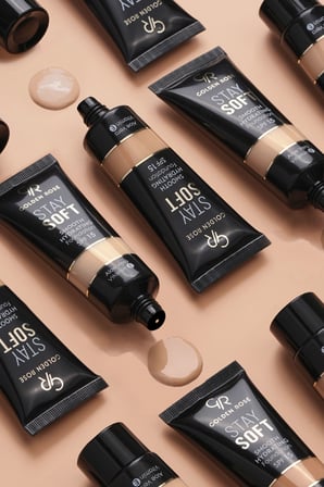 Stay Soft Smooth Hydrating Foundation No:208 - Nemlendirici Fondöten