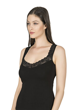 Özkan 0181 Kadın Pamuklu Likralı Süprem Kumaş Yakası Dantelli Esnek Rahat Kalın Askılı Atlet