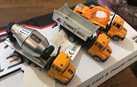 Oyuncak İnşaat Kamyonları Kazıcı Mikser Kasalı Taşıyıcı 3 lü Metal Set